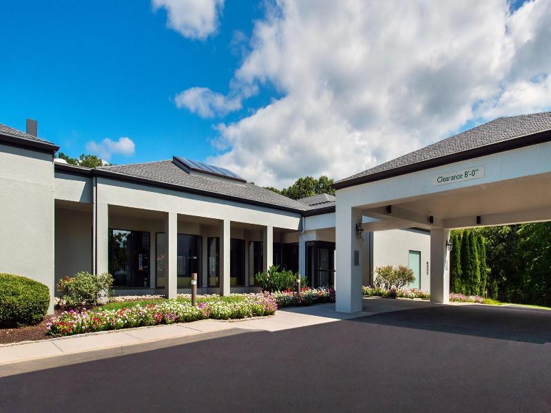 Courtyard Tarrytown Westchester County image