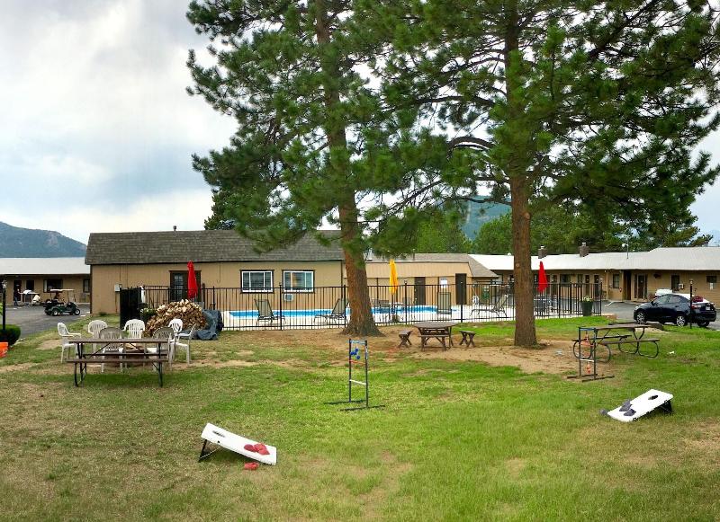 Estes Mountain Lodge