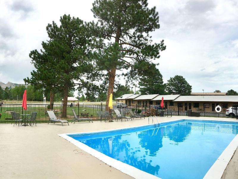 Estes Mountain Lodge