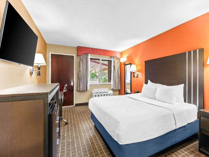 Days Inn by Wyndham Elko image