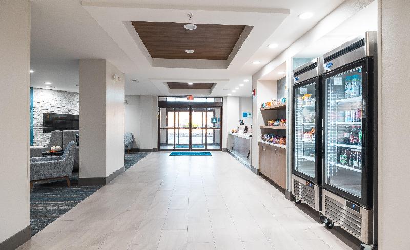 Holiday Inn Express Saint Robert - Leonard Wood image