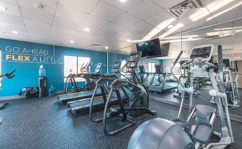 Holiday Inn Express Saint Robert - Leonard Wood image