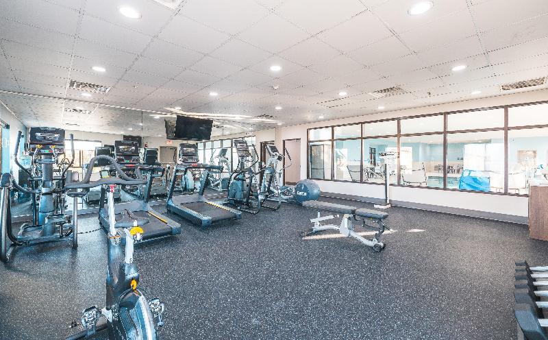 Holiday Inn Express Saint Robert - Leonard Wood image