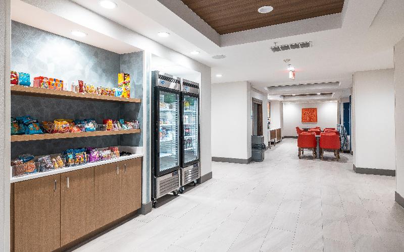 Holiday Inn Express Saint Robert - Leonard Wood image