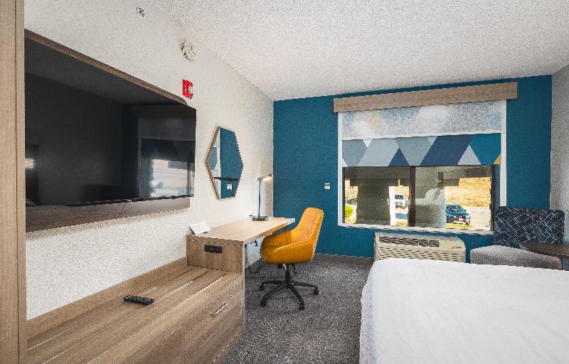 Holiday Inn Express Saint Robert - Leonard Wood image