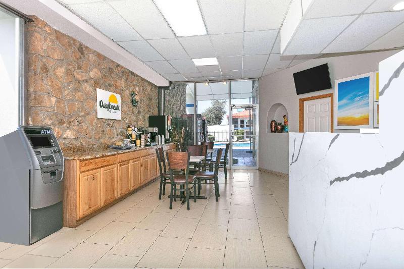 Days Inn by Wyndham South Fort Worth image