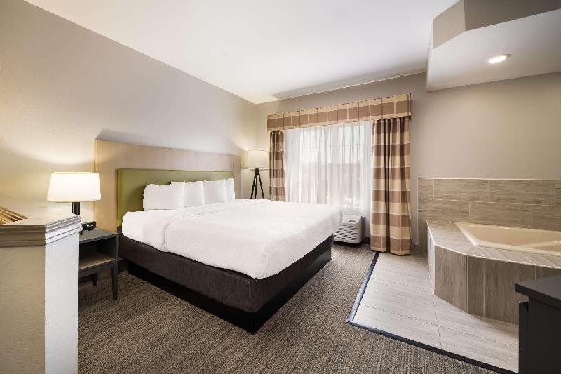 Country Inn & Suites Freeport image