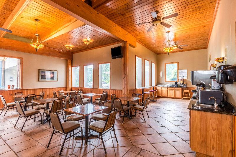 . Home2 Suites by Hilton McHenry Deep Creek Lake