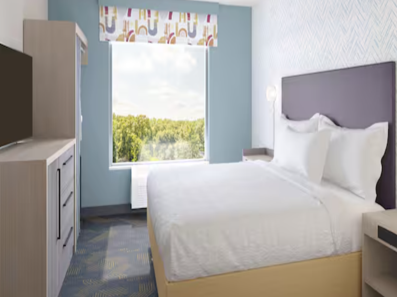 Home2 Suites by Hilton McHenry Deep Creek Lake image