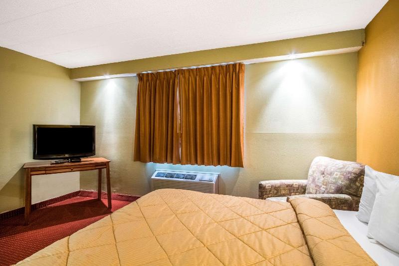 Home2 Suites by Hilton McHenry Deep Creek Lake image