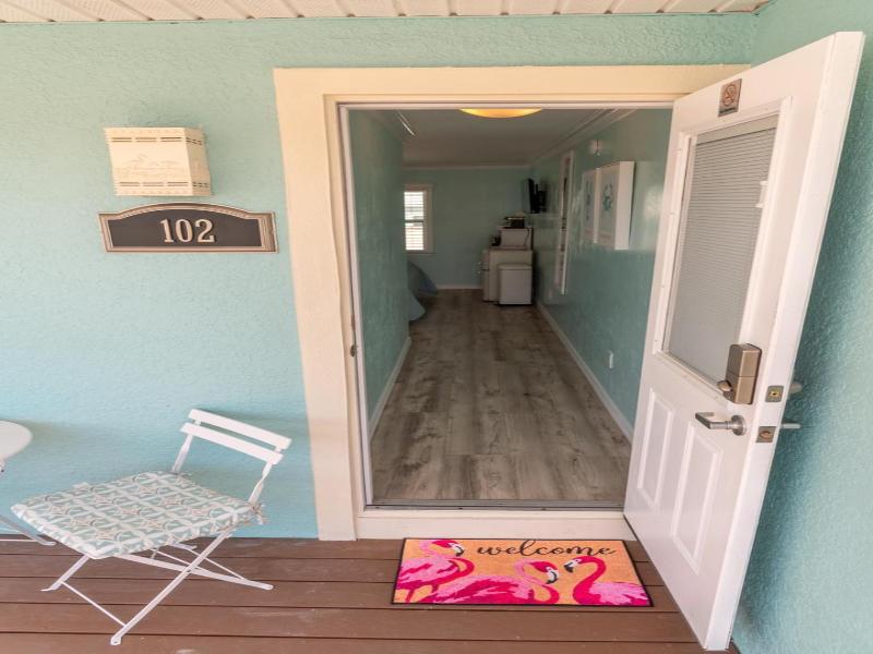 Flamingo Inn image