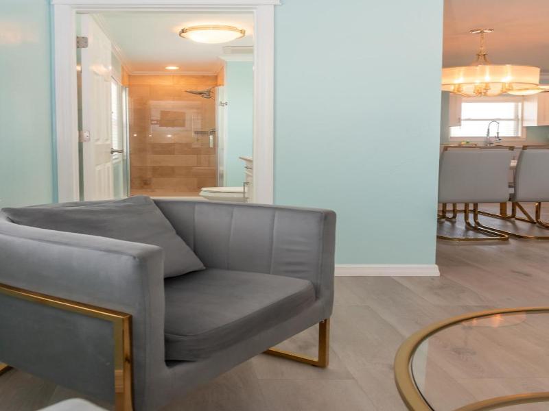 Flamingo Inn image