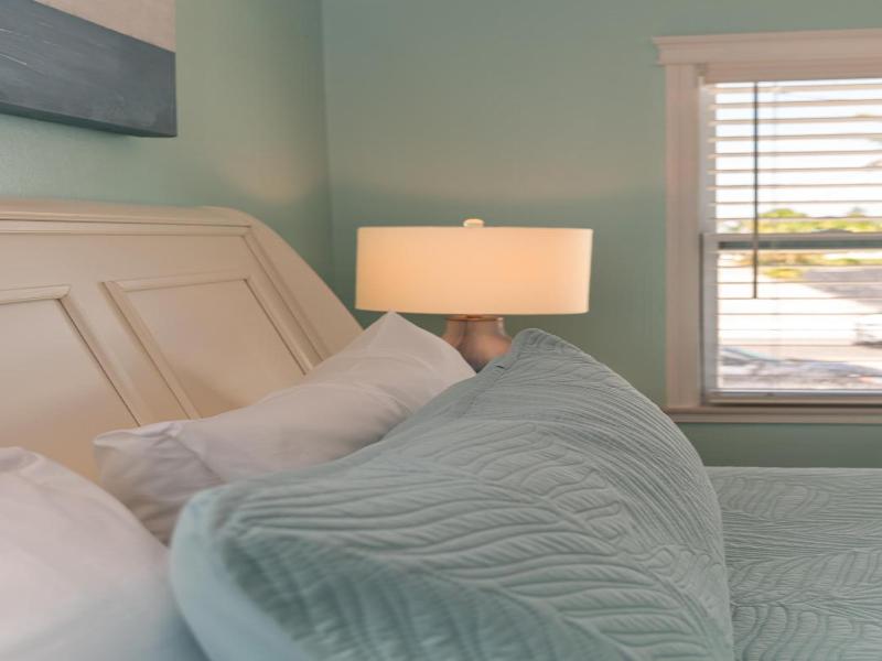Flamingo Inn image