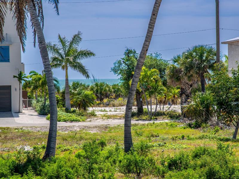 Flamingo Inn image
