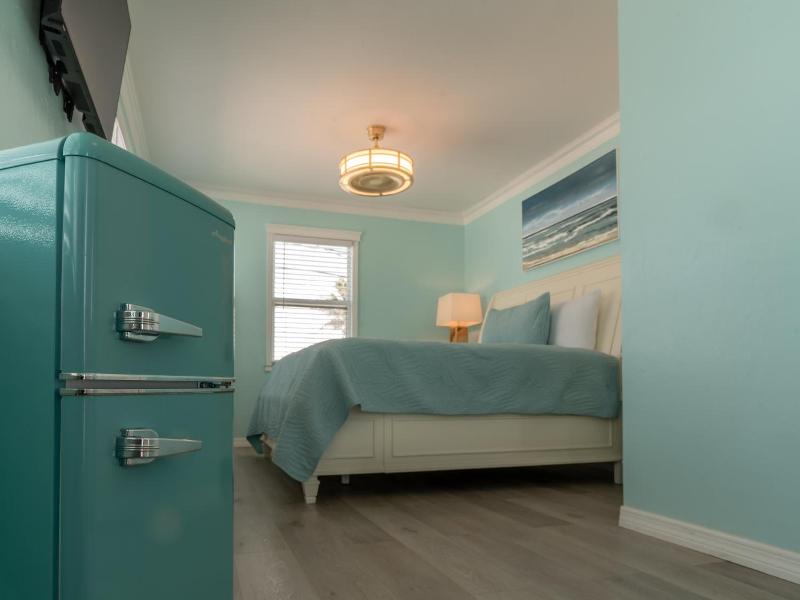 Flamingo Inn image