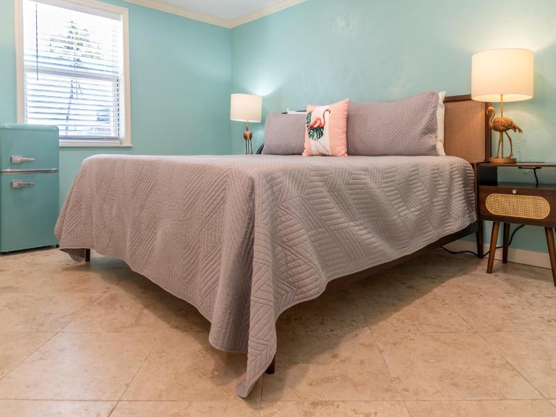 Flamingo Inn image