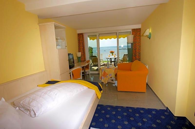 Seehotel Off image