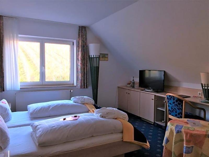 Seehotel Off image