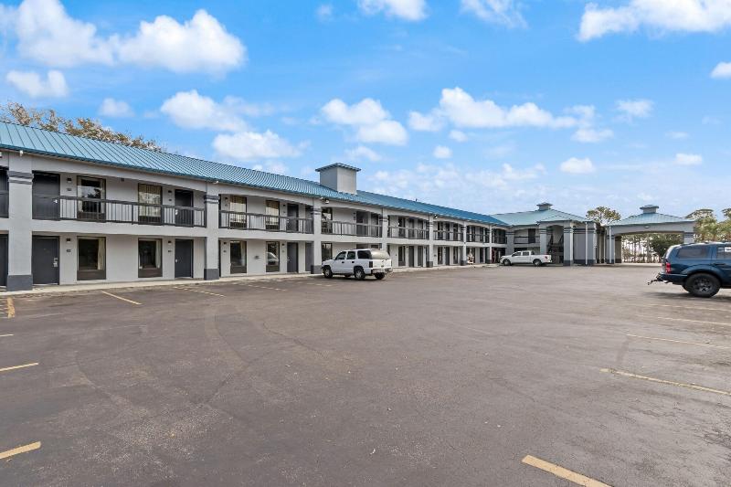 Regency Inn Hotel Fort Walton image