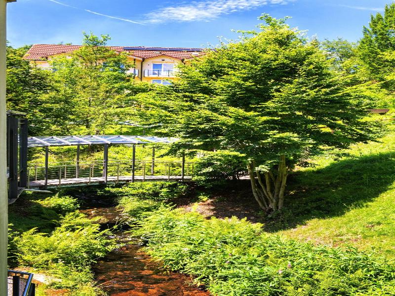 Villa Marburg im Park image