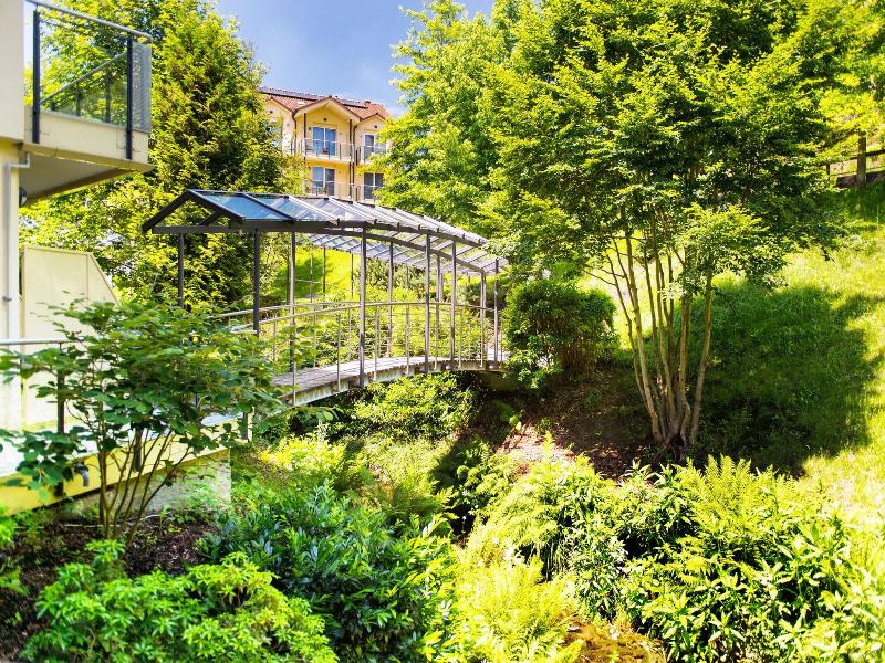 Villa Marburg im Park image