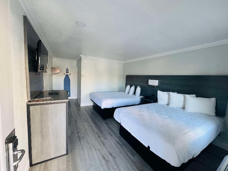 SureStay by Best Western Fresno Central image