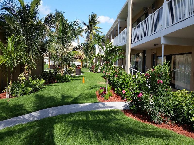Oceans Beach Resort & Suites image