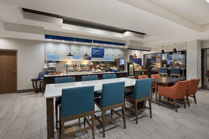 Holiday Inn Express & Suites Perry By IHG image