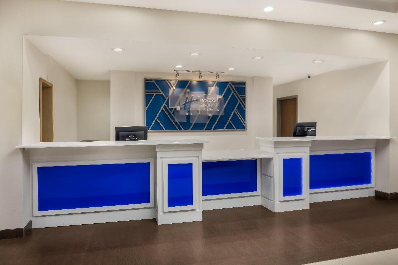 Holiday Inn Express & Suites Perry By IHG image
