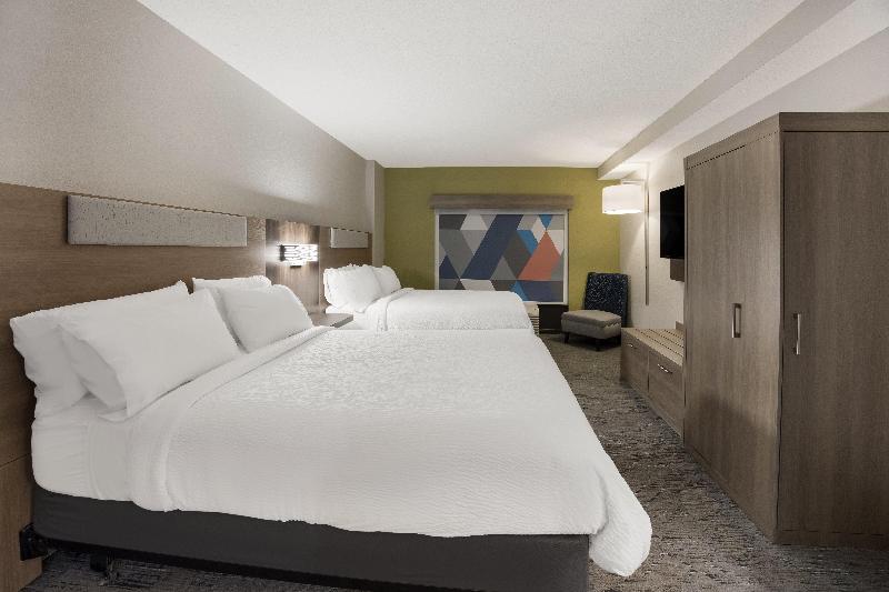 Holiday Inn Express & Suites Perry By IHG image