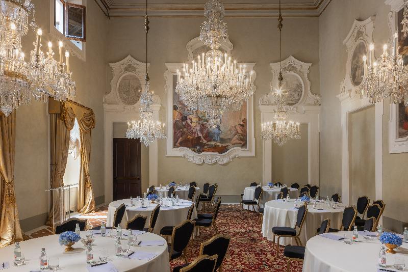 Four Seasons Hotel Firenze image
