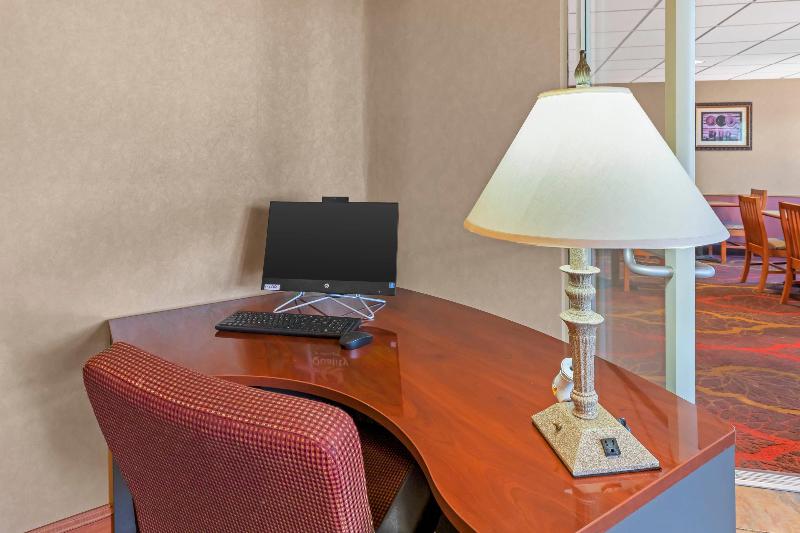 Quality Inn & Suites Wellington - Fort Collins image