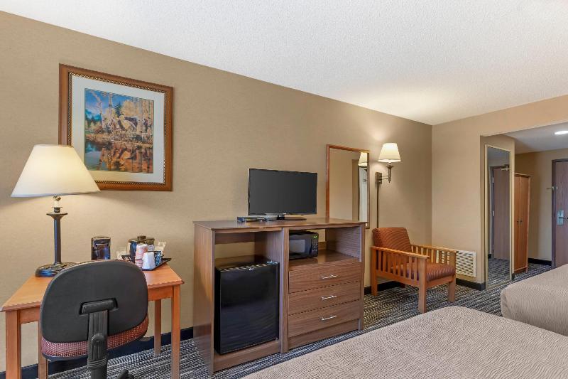 Quality Inn & Suites Wellington - Fort Collins image