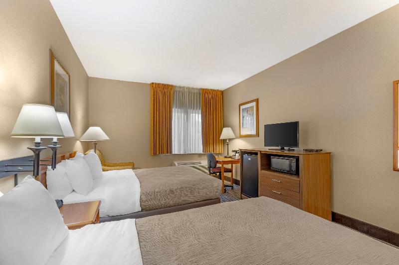 Quality Inn & Suites Wellington - Fort Collins image
