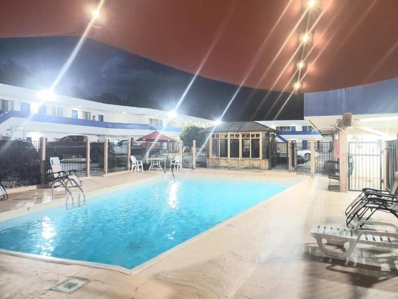 Motel 6 Canon City CO