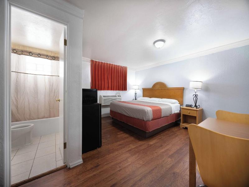 Motel 6 Canon City CO