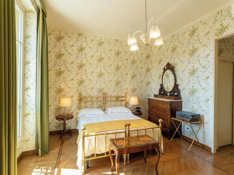 Pendini image