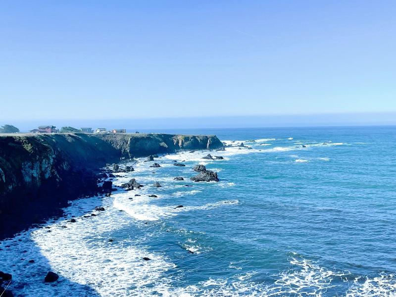 Glass Beach Inn