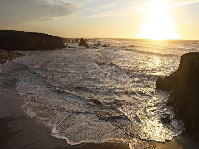 Glass Beach Inn