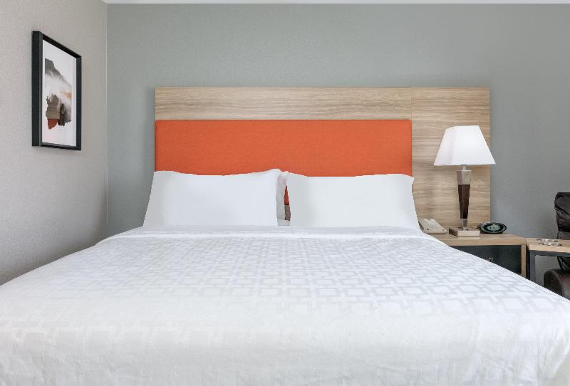 Candlewood Suites West Fort Worth image