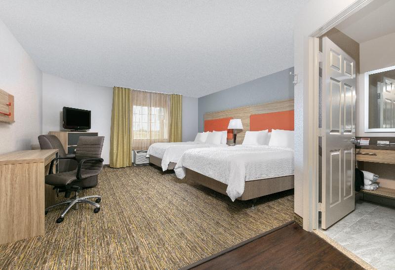 Candlewood Suites West Fort Worth image