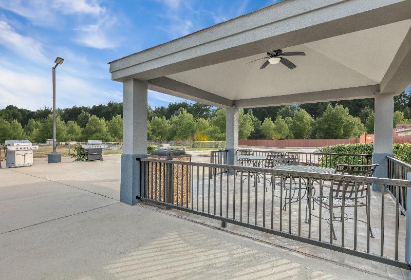 Candlewood Suites West Fort Worth image