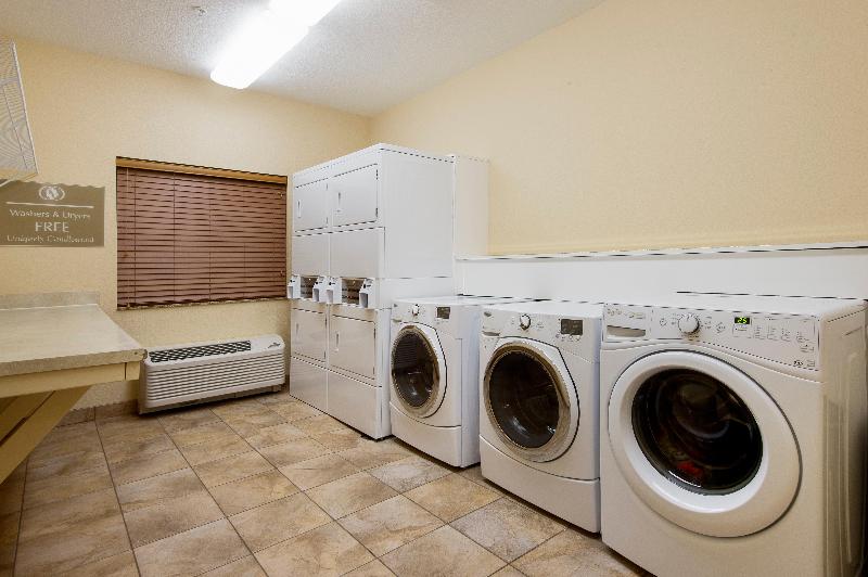 Candlewood Suites West Fort Worth image