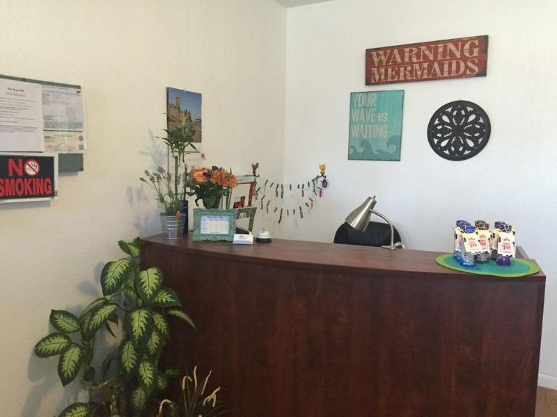 Silver Spray Motel - RB image
