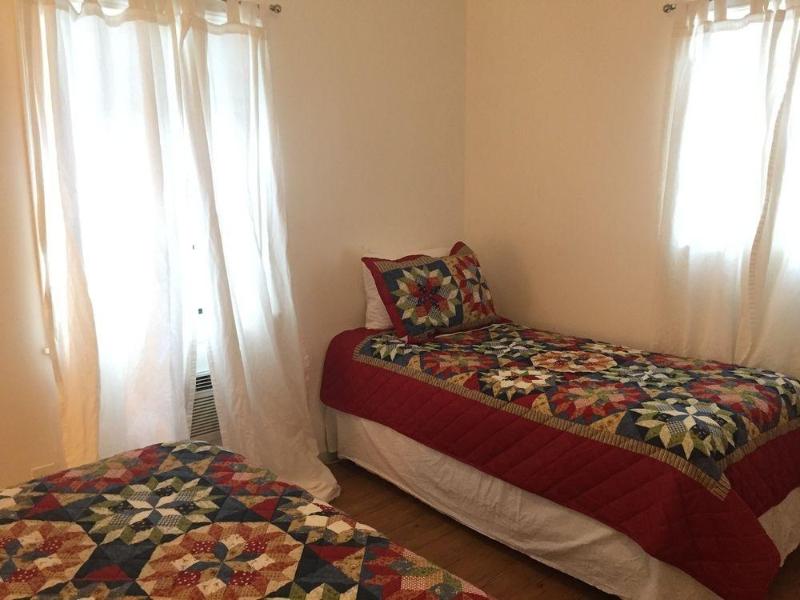 Silver Spray Motel - RB image
