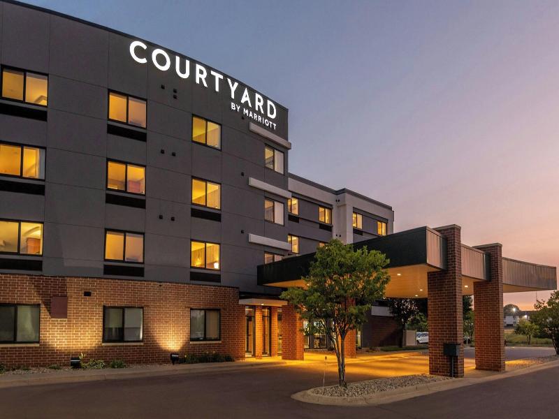 Courtyard Sioux Falls
