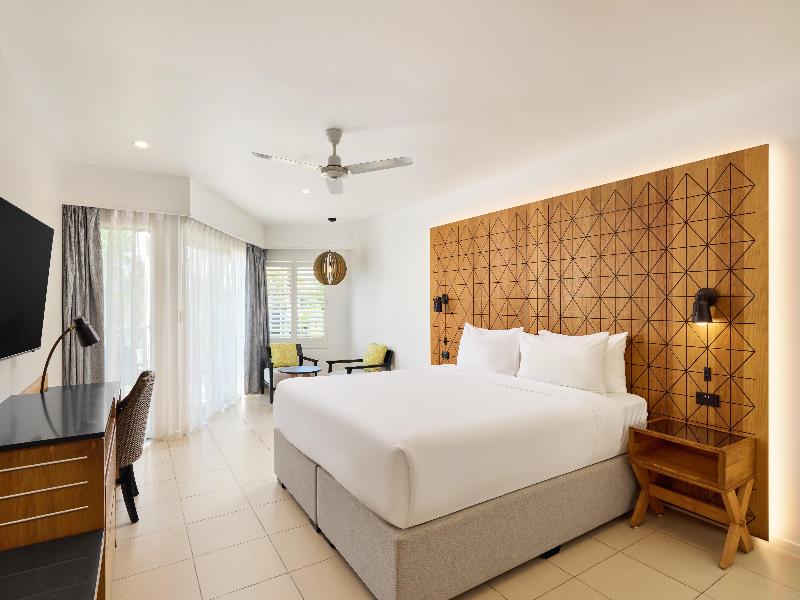 Radisson Blu Resort Fiji Denarau Island image