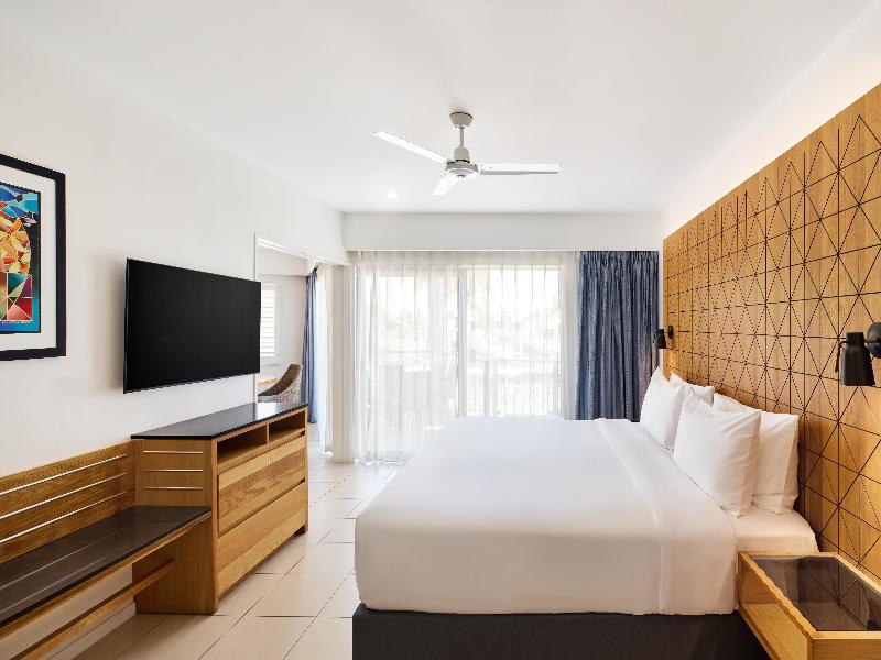 Radisson Blu Resort Fiji Denarau Island image