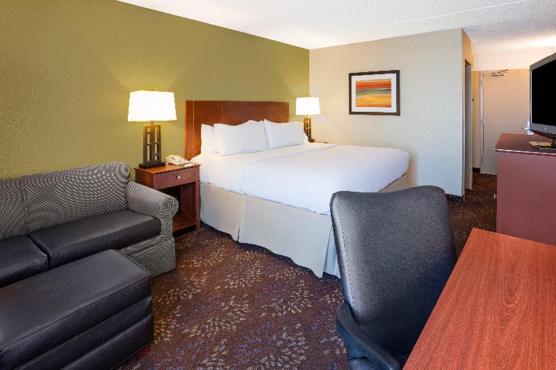 Best Western Fairmont image