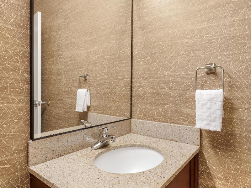 Best Western Fairmont image